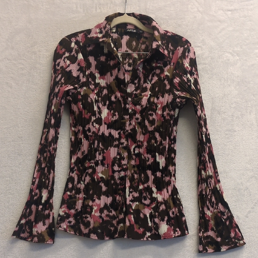 Apt. 9 Women's Pink Long Sleeve Pleated Button Down Shirt Size S‎